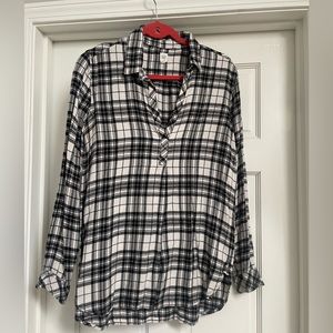 **3/$15** Gap Tunic